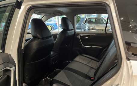 Toyota RAV4, 2021 год, 3 342 000 рублей, 16 фотография