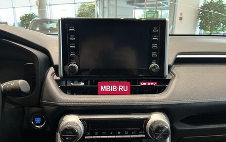 Toyota RAV4, 2021 год, 3 342 000 рублей, 19 фотография