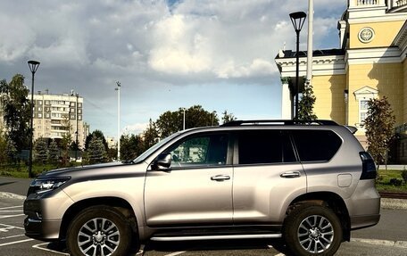 Toyota Land Cruiser Prado 150 рестайлинг 2, 2018 год, 6 750 000 рублей, 8 фотография