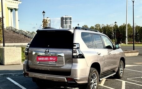 Toyota Land Cruiser Prado 150 рестайлинг 2, 2018 год, 6 750 000 рублей, 6 фотография