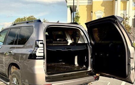 Toyota Land Cruiser Prado 150 рестайлинг 2, 2018 год, 6 750 000 рублей, 19 фотография