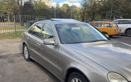 Mercedes-Benz E-Класс, 2007 год, 750 000 рублей, 3 фотография