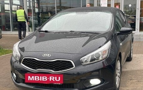KIA cee'd III, 2015 год, 1 000 000 рублей, 2 фотография