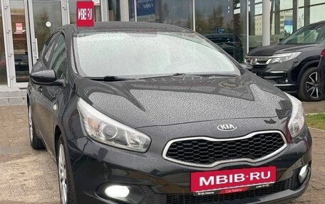 KIA cee'd III, 2015 год, 1 000 000 рублей, 4 фотография