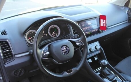 Skoda Karoq I, 2021 год, 2 400 000 рублей, 18 фотография