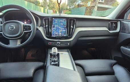 Volvo XC60 II, 2022 год, 5 350 000 рублей, 6 фотография