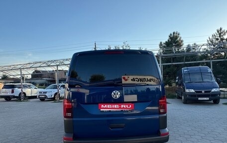 Volkswagen Transporter T6 рестайлинг, 2020 год, 4 500 000 рублей, 3 фотография