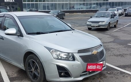 Chevrolet Cruze II, 2013 год, 717 000 рублей, 2 фотография