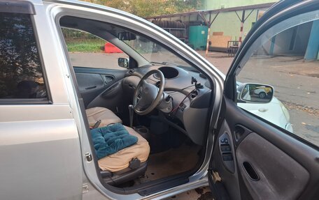 Toyota Vitz, 1999 год, 235 000 рублей, 4 фотография