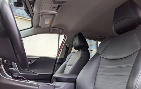 Toyota RAV4, 2022 год, 3 490 000 рублей, 13 фотография