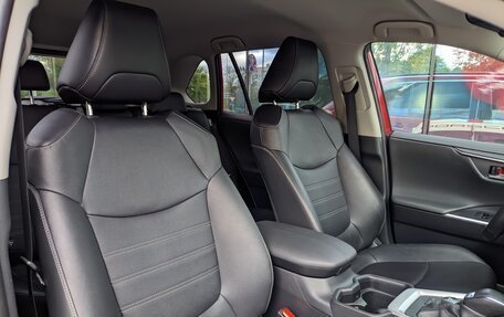 Toyota RAV4, 2022 год, 3 490 000 рублей, 12 фотография