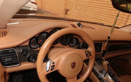 Porsche Panamera II рестайлинг, 2011 год, 2 800 000 рублей, 6 фотография