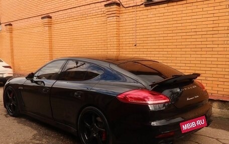 Porsche Panamera II рестайлинг, 2011 год, 2 800 000 рублей, 2 фотография