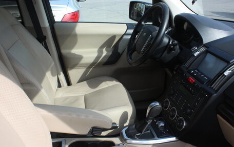 Land Rover Freelander II рестайлинг 2, 2010 год, 1 270 000 рублей, 17 фотография