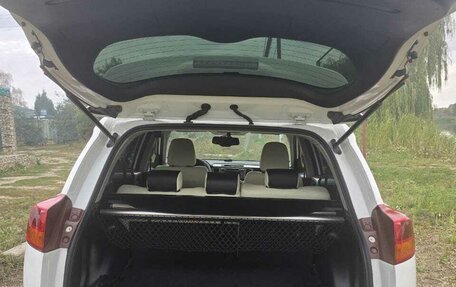 Toyota RAV4, 2015 год, 2 200 000 рублей, 8 фотография