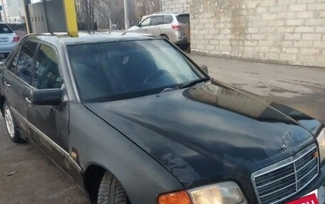 Mercedes-Benz C-Класс, 1999 год, 200 000 рублей, 2 фотография