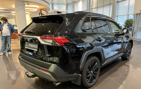 Toyota RAV4, 2021 год, 3 639 000 рублей, 9 фотография