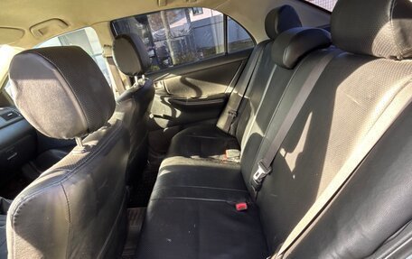 Toyota Corolla, 2004 год, 335 000 рублей, 7 фотография