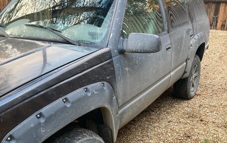 Chevrolet Tahoe II, 1995 год, 695 000 рублей, 3 фотография