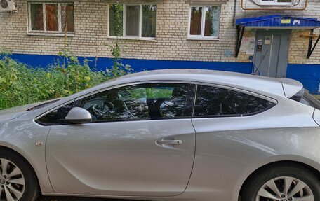 Opel Astra J, 2013 год, 700 000 рублей, 3 фотография