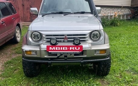 Mitsubishi Pajero Junior, 1997 год, 550 000 рублей, 2 фотография