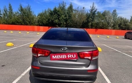 KIA Rio III рестайлинг, 2015 год, 550 000 рублей, 2 фотография