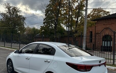 KIA Rio IV, 2020 год, 1 850 000 рублей, 2 фотография