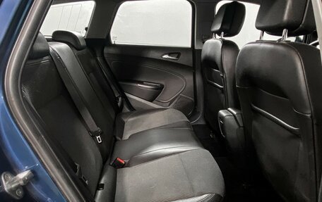 Opel Astra J, 2012 год, 818 000 рублей, 11 фотография