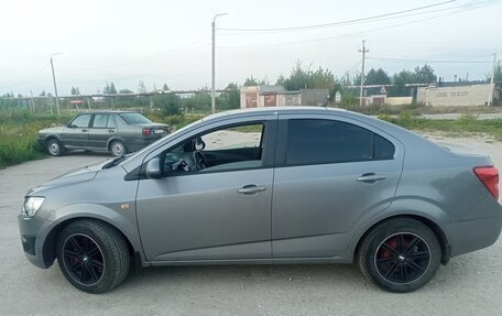 Chevrolet Aveo III, 2012 год, 2 фотография