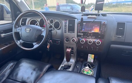 Toyota Tundra II, 2012 год, 3 000 000 рублей, 6 фотография