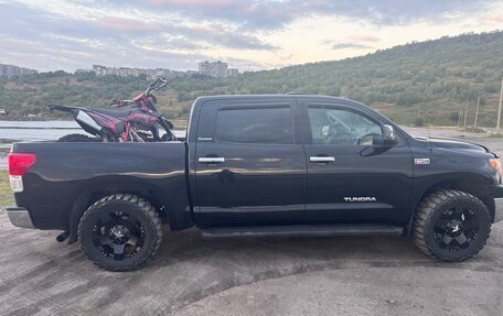 Toyota Tundra II, 2012 год, 3 000 000 рублей, 5 фотография