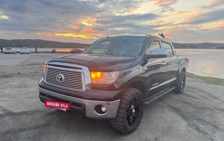 Toyota Tundra II, 2012 год, 3 000 000 рублей, 3 фотография