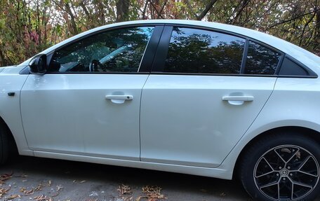 Chevrolet Cruze II, 2012 год, 700 000 рублей, 3 фотография