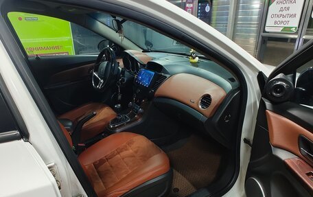 Chevrolet Cruze II, 2012 год, 700 000 рублей, 15 фотография