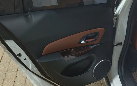 Chevrolet Cruze II, 2012 год, 700 000 рублей, 16 фотография