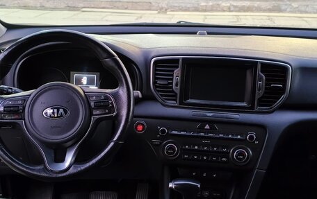KIA Sportage IV рестайлинг, 2016 год, 2 100 000 рублей, 21 фотография