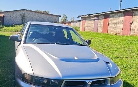Mitsubishi Galant VIII, 2000 год, 560 000 рублей, 21 фотография