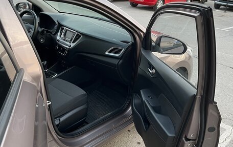 Hyundai Solaris II рестайлинг, 2019 год, 1 400 000 рублей, 12 фотография