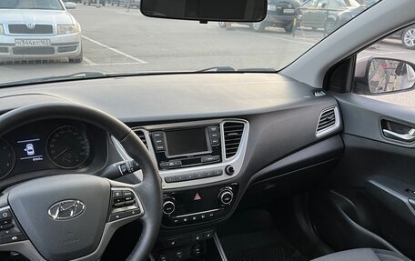 Hyundai Solaris II рестайлинг, 2019 год, 1 400 000 рублей, 13 фотография
