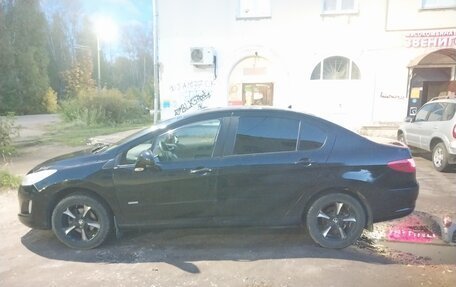 Peugeot 408 I рестайлинг, 2014 год, 650 000 рублей, 3 фотография