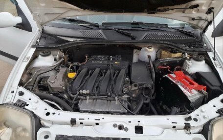 Renault Clio III, 2001 год, 400 000 рублей, 12 фотография