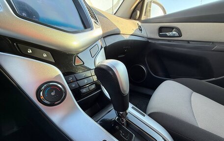 Chevrolet Cruze II, 2011 год, 795 000 рублей, 12 фотография