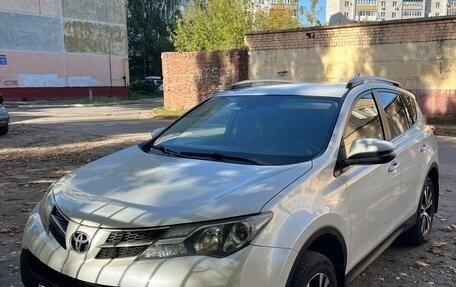 Toyota RAV4, 2014 год, 1 689 000 рублей, 2 фотография