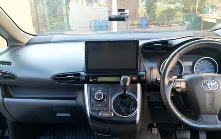 Toyota Wish II, 2009 год, 1 380 000 рублей, 15 фотография
