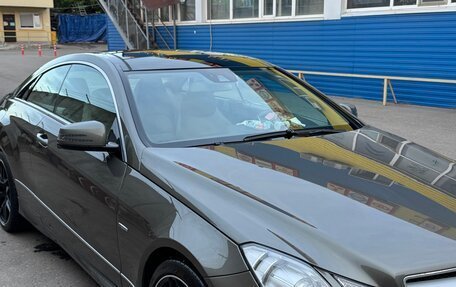 Mercedes-Benz E-Класс, 2012 год, 1 800 000 рублей, 11 фотография