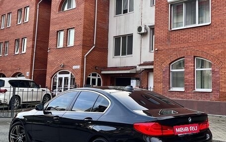 BMW 5 серия, 2019 год, 2 390 000 рублей, 3 фотография