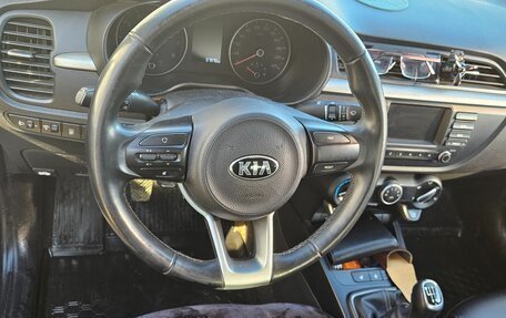 KIA Rio IV, 2017 год, 1 100 000 рублей, 3 фотография