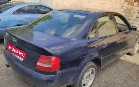 Audi A4, 2000 год, 240 000 рублей, 2 фотография
