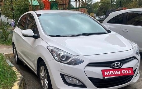 Hyundai i30 II рестайлинг, 2012 год, 975 000 рублей, 3 фотография