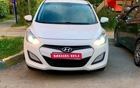 Hyundai i30 II рестайлинг, 2012 год, 975 000 рублей, 18 фотография